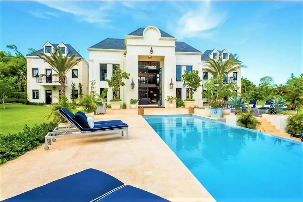 Luxury Villa Du Cacique 31 contacts